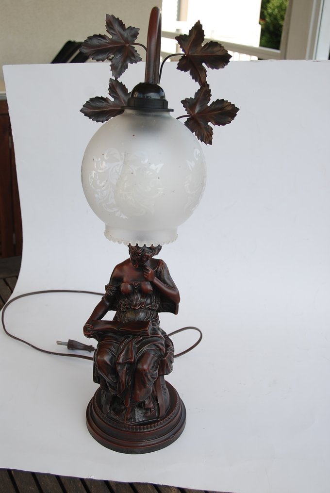 Candeeiro de mesa - Zinco #3.2