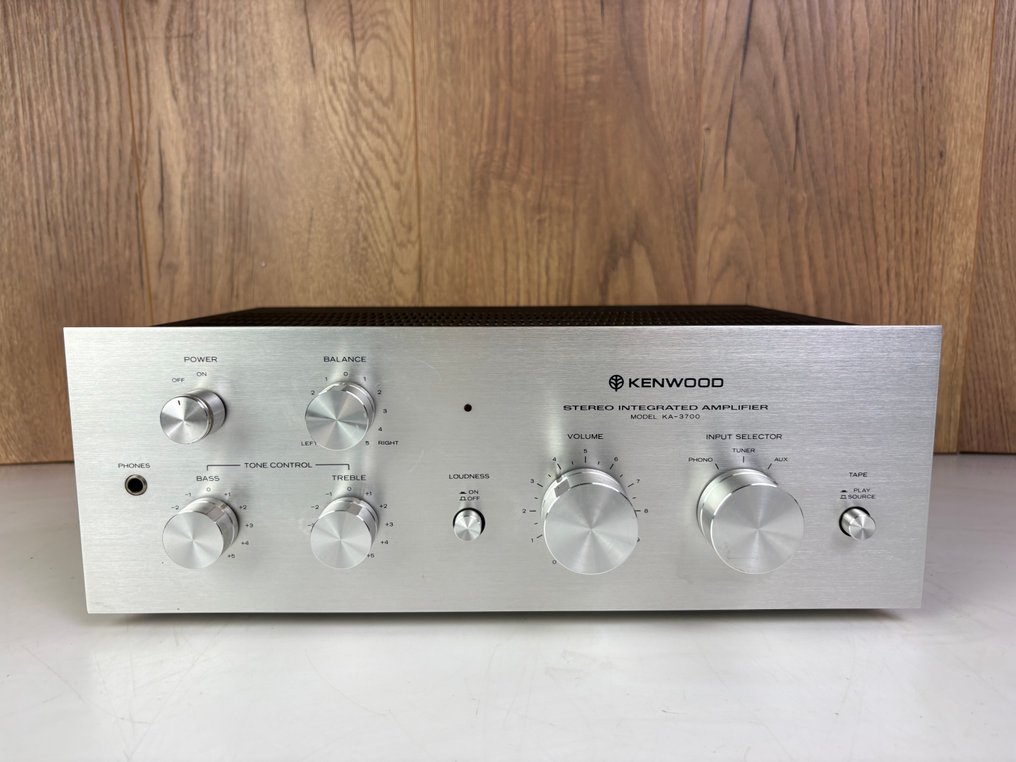 Kenwood - KA-3700 Solid state amplifier #1.0
