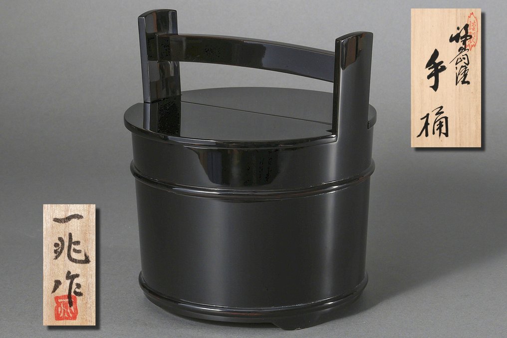 盒子 - 由一后一兆大师制作的轮岛漆千鸟蒔绘水桶（Mizusashi） #1.0