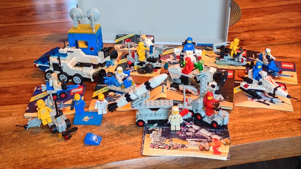 Lego Set - Space - Lego 12 classic space sets #1.0