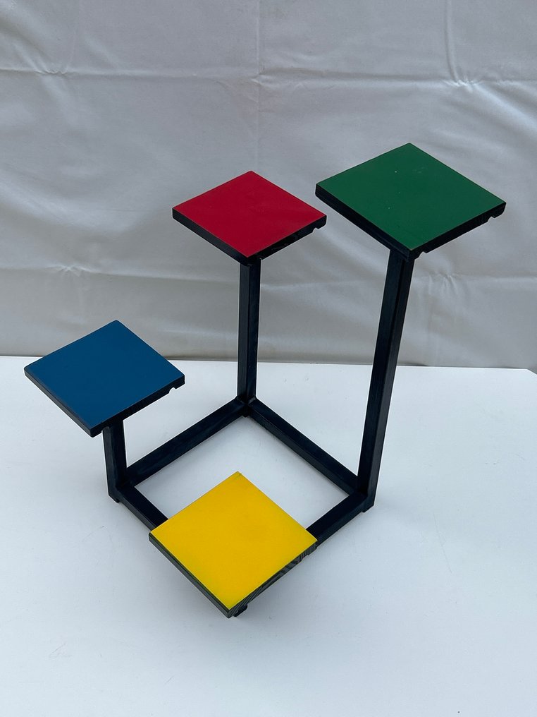 Βάση φυτών - Μέταλλο, Ξύλο #3.2