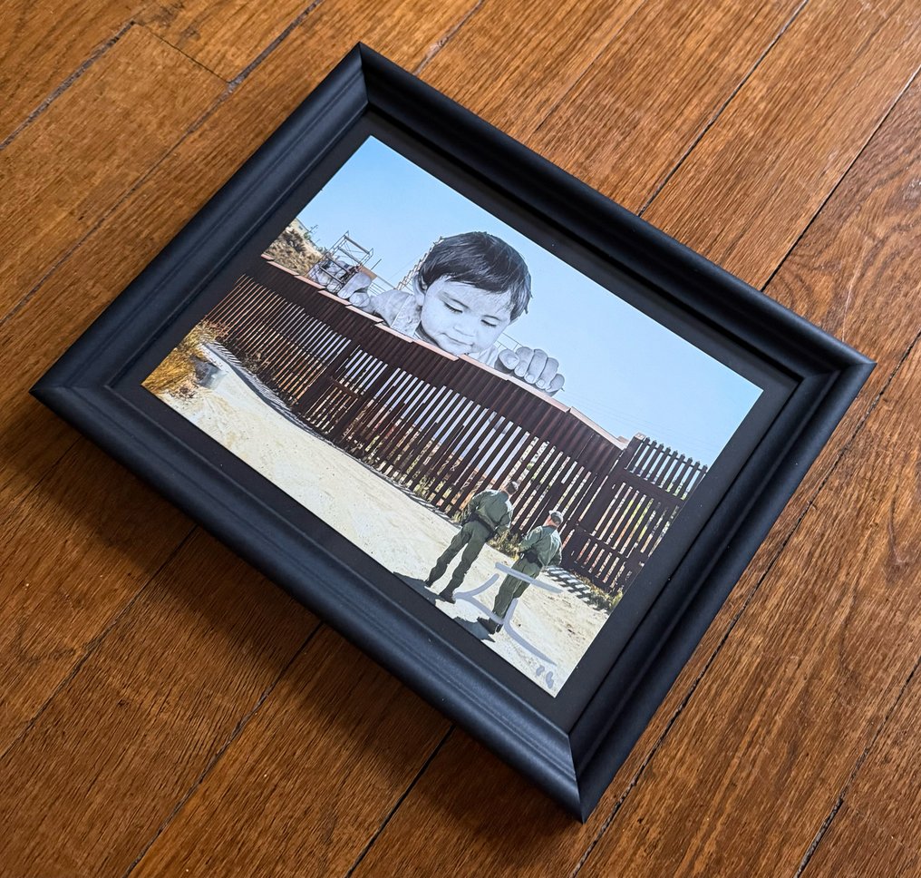 Jr (1983) - Kikito and the Boarder Patrol, Mexico - Signed #3.2