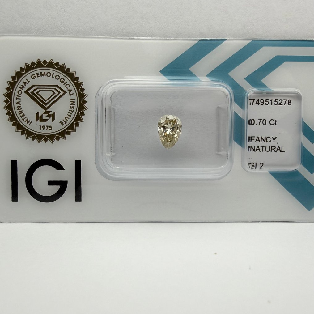 No reserve price - 1 pcs Diamond  (Natural coloured)  - 0.70 ct - Pear - Fancy Yellowish Brown - SI2 - International Gemological Institute (IGI) #4.3