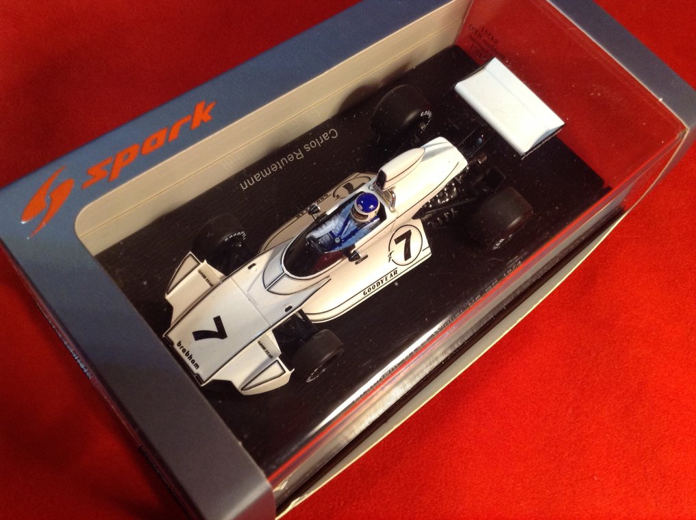 Spark 1:43 - 模型赛车 - ref. #S4341 Brabham Ford BT44 F.1 winner USA GP Watkins Glen 1974 #7 Carlos Reutemann - 优质,几乎全新,如今难得一见。 #2.1