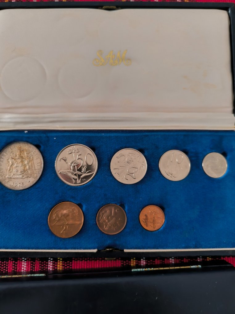 南非. Mint sets 1975, 1977, 1964, 3 sets  (沒有保留價) #2.1