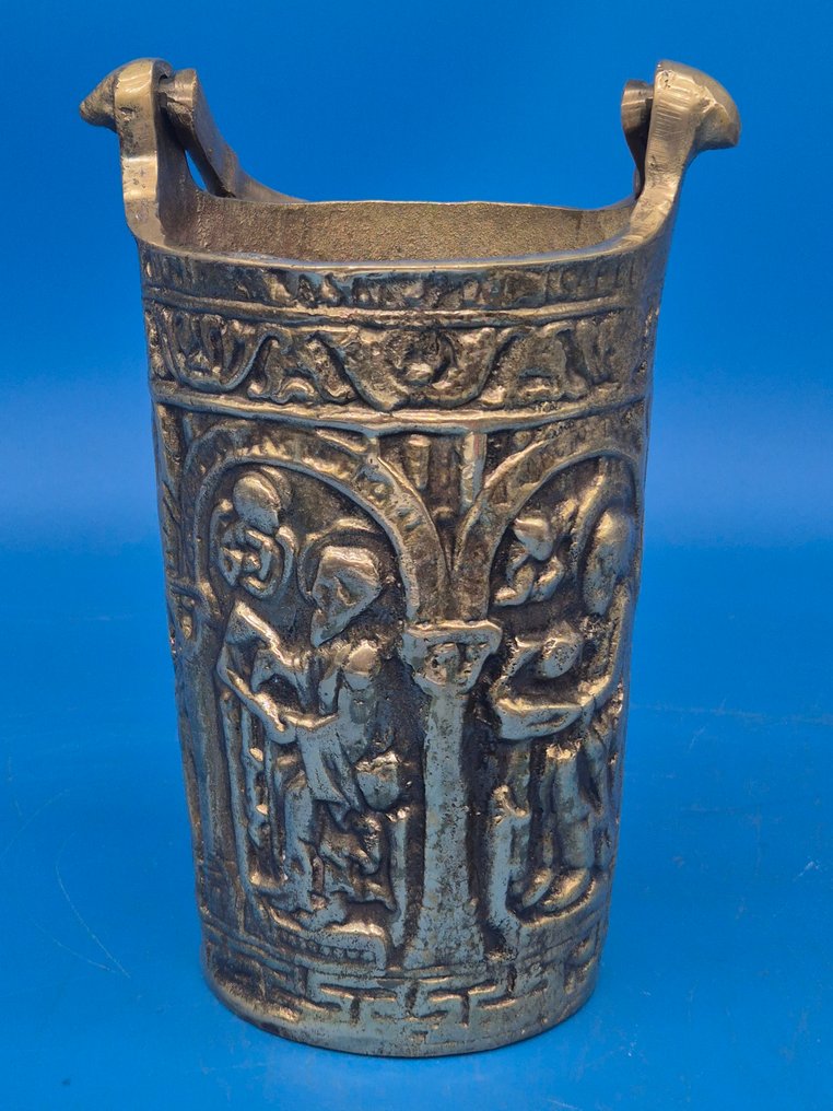 卫浴水壶 – 新哥特风格 – 20 厘米 - 黃銅 - 20世纪 #1.0