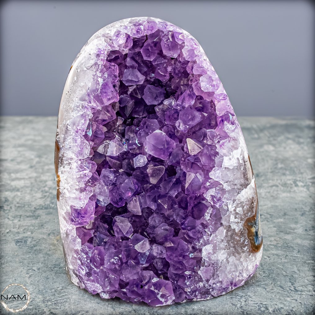 紫水晶簇——充满深度、光泽的令人惊叹的自然艺术品 紫色水晶华彩- 592.91 g #2.1