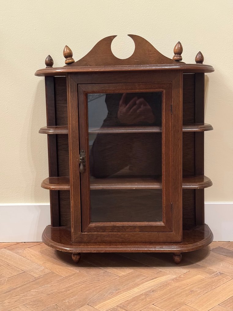 橱柜 - 铸造黄铜, 桃花心木地区的橡木 - 带脚的墙壁橱柜 #1.0