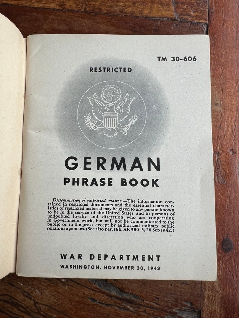 US Army Soldiers German Phrase book / language guide - Airborne - Ranger - D-Day - Liberation of Europe - 1943 #2.1