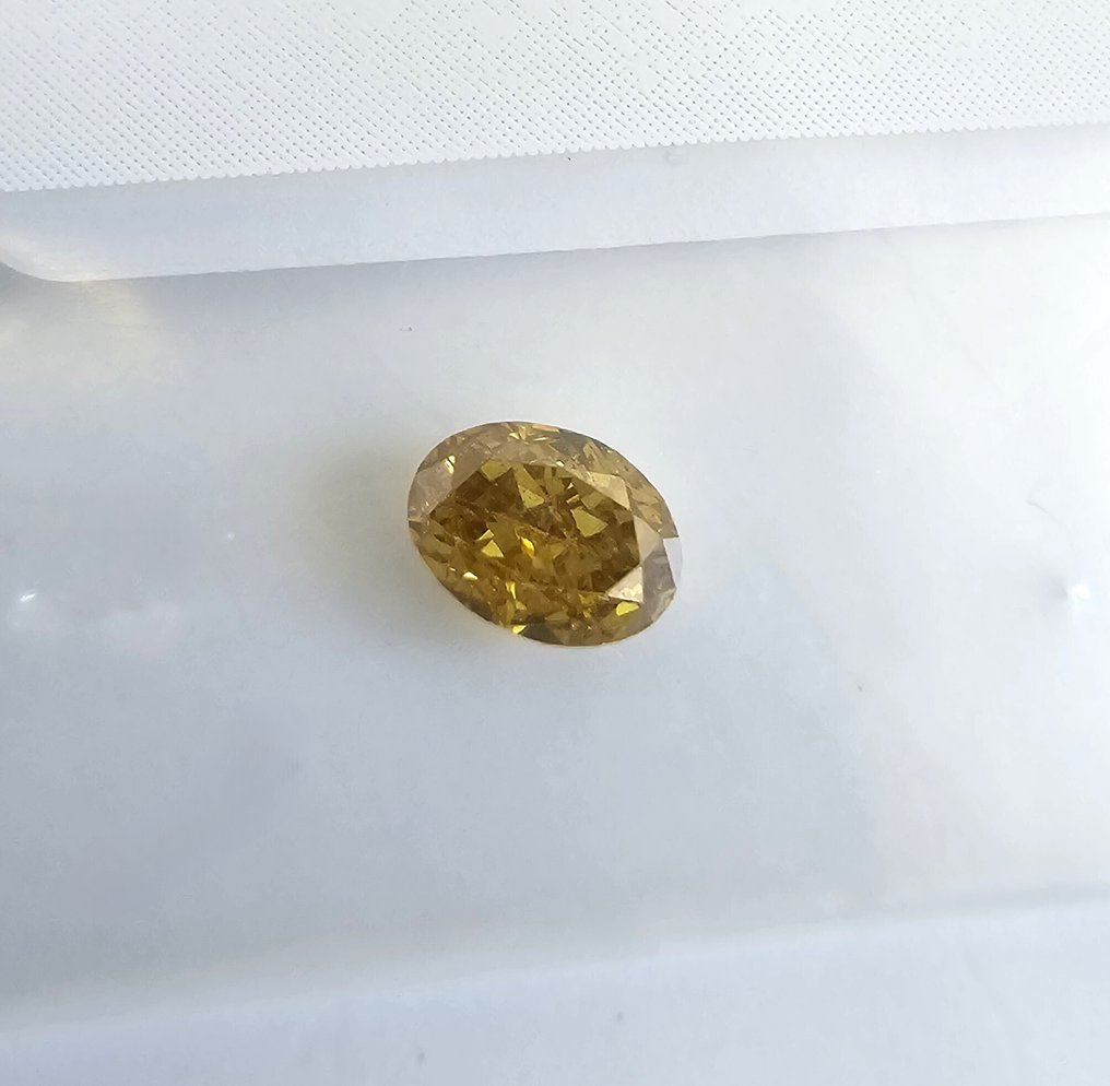 没有保留价 - 1 pcs 钻石  (天然)  - 0.29 ct - 椭圆形 - SI1 微内含一级 - 国际宝石研究院（IGI） - 华丽强烈的橙色大喊 #1.0