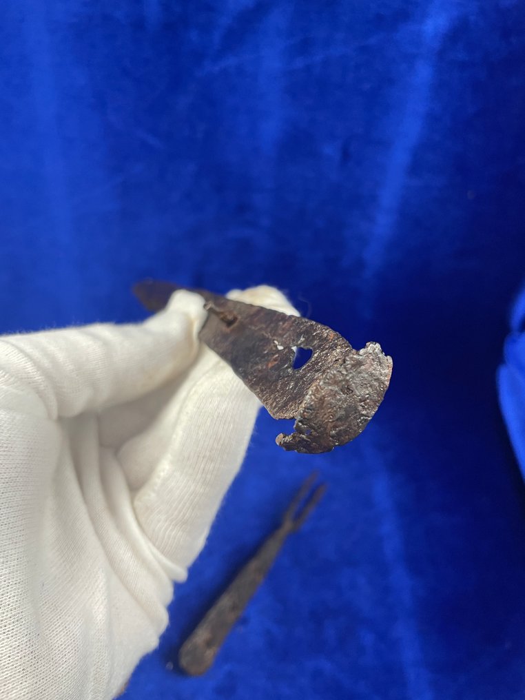 Medieval, Crusaders Era Medieval A lot of medieval knives and forks. - 23 cm  (No reserve price) #3.2