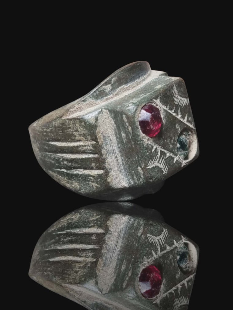 中世紀，十字軍時代 青铜大2玻璃石 戒指  (沒有保留價) #2.1