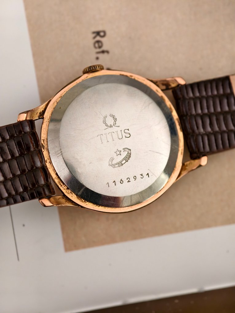 titus - mod.2000 honeycomb dial - Bez ceny minimalnej
 - Mężczyzna - 1950-1959  #3.2