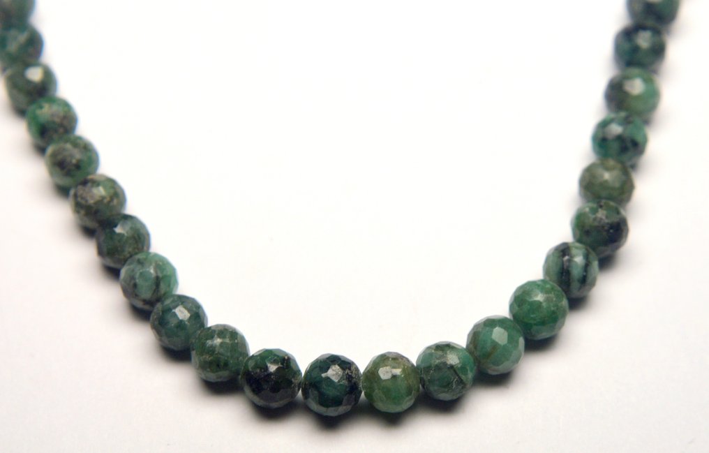 Émeraude - Green Emerald - 31,1 g - Collier #4.3