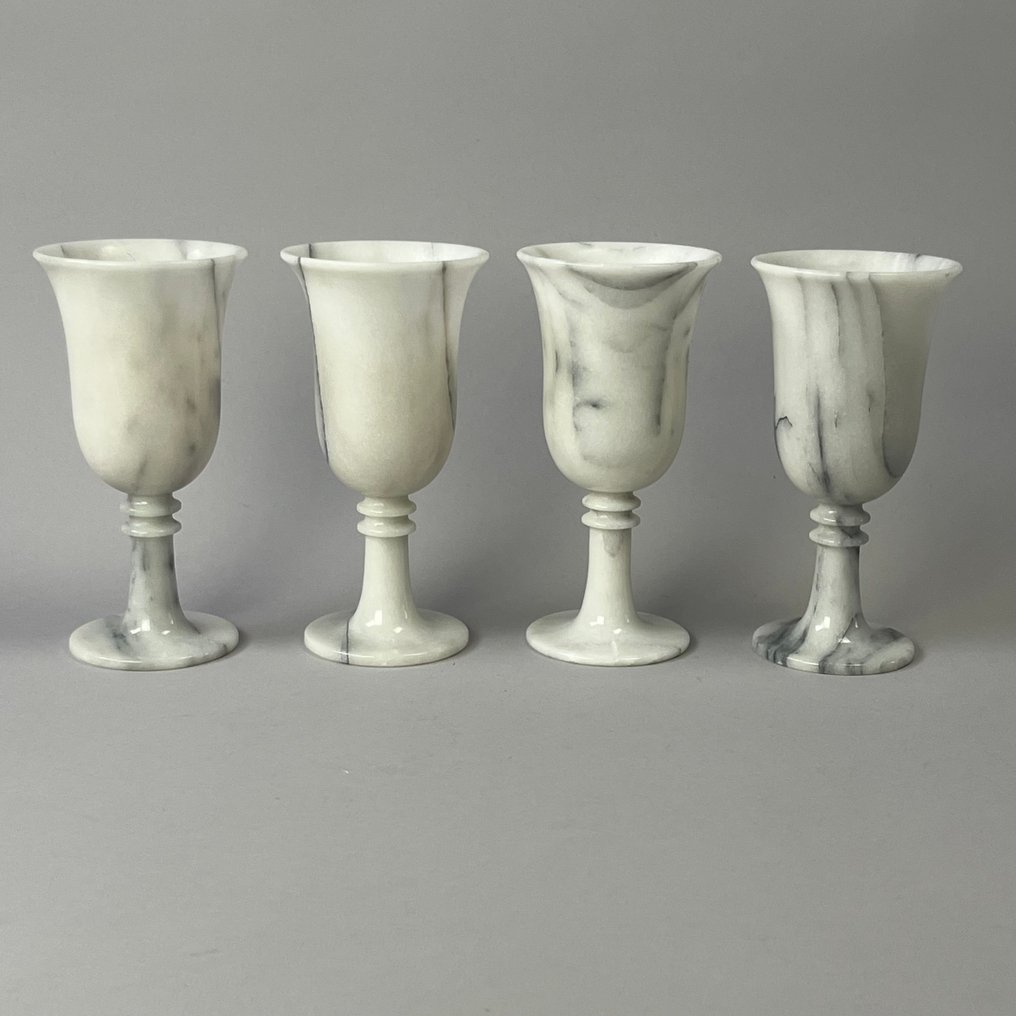 Ποτήρι κρασιού (4) - Μάρμαρο - Λευκό και γκρι πέτρωμα - Ποτήρια κρασιού με βάση - Μέση του αιώνα. - Μάρμαρο #1.0