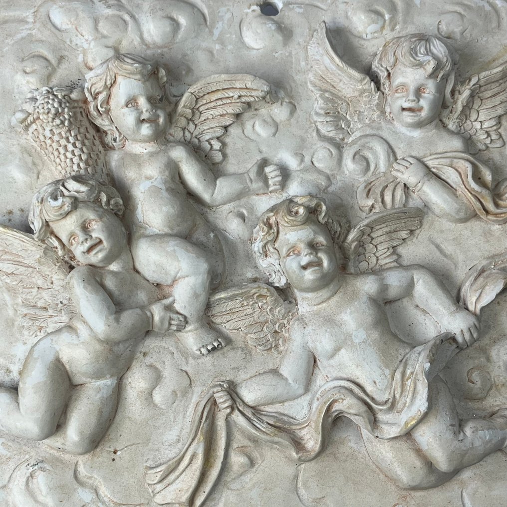 Βάση-ανάγλυφο από γύψο με παίζοντα αγγελούδια - 30 x 32 εκ. - Γύψος - 1980-1990 #1.0