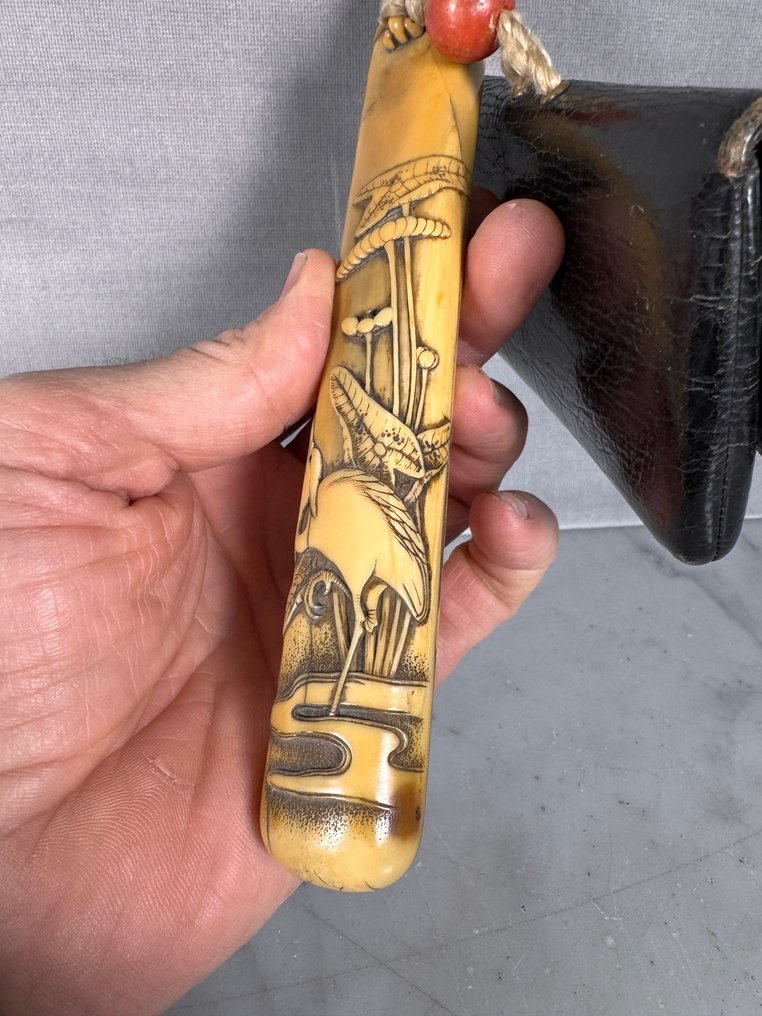 Statuetta - kiseruzutsu (pipe case) - corno di cervo - Giappone - Periodo Meiji (1868-1912) #4.3