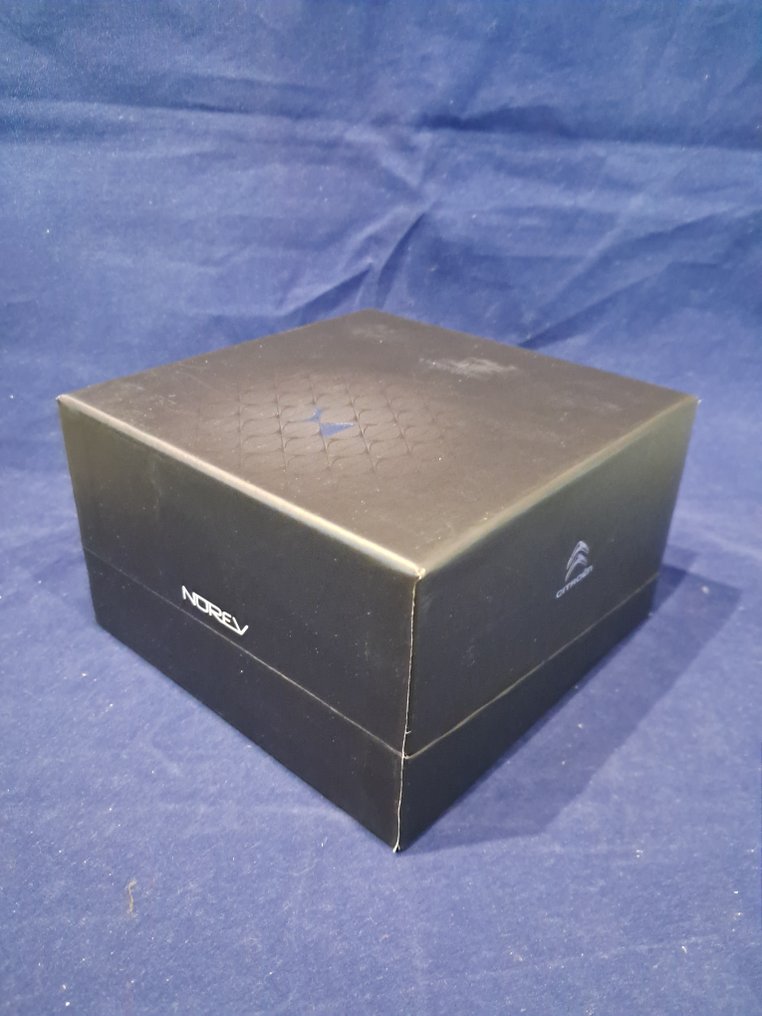 Norev 1:43 - Modelauto - Citroën Numéro 9 #2.1