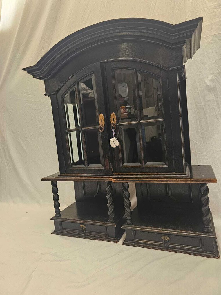 展示櫃 - 路易斯风格的陈列柜，配有旋转腿和稀有的支架 - 木 #1.0