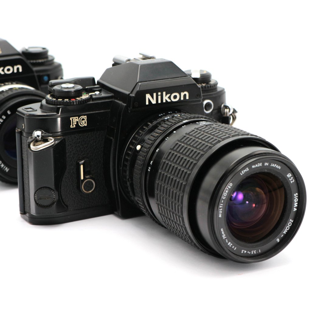 Nikon FG, EM + objectieven Surprise Lot (**Read**) Αντανακλαστική φωτογραφική μηχανή με μονό φακό (TLR) #2.1