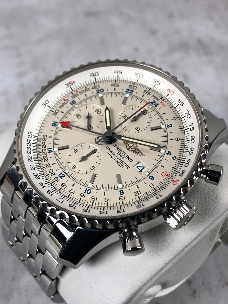 Breitling - Navitimer World GMT Chronograph Automatic - A24322 - Men - 2010-2020 #1.0