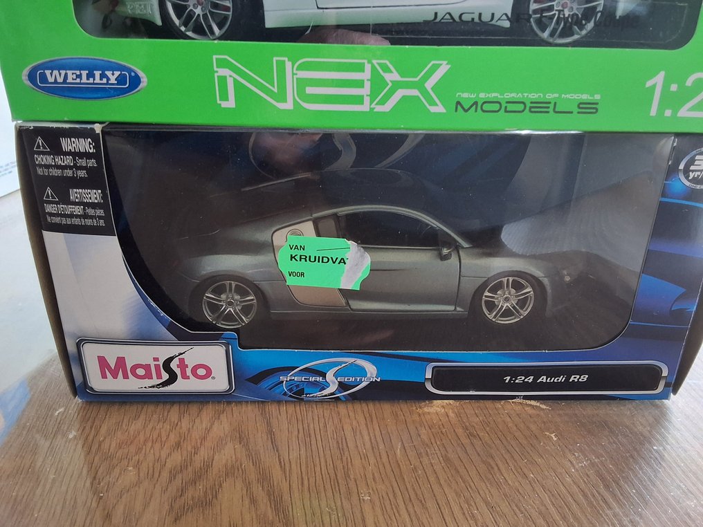 Maisto, Welly 1:24 - Modellauto  (3) - Jaguar XK180 / Jaguar F-Type Coupe / Audi R8 - in originaler Box #1.0