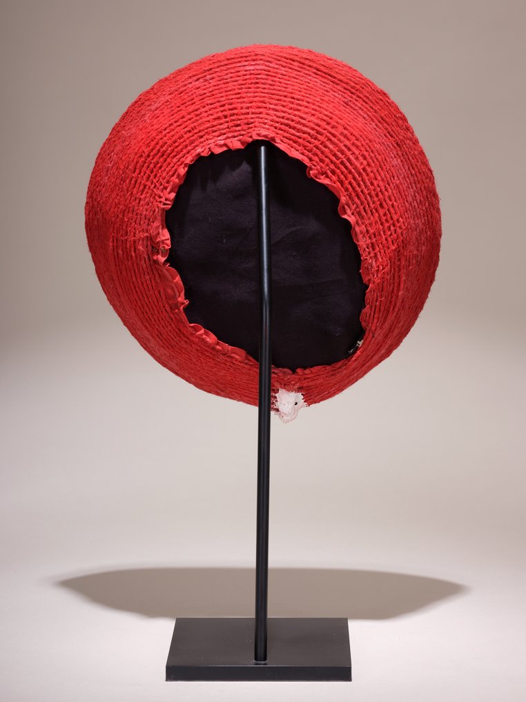 红白色Isicholo头饰，祖鲁族，南非 - 南非  (沒有保留價) #3.2