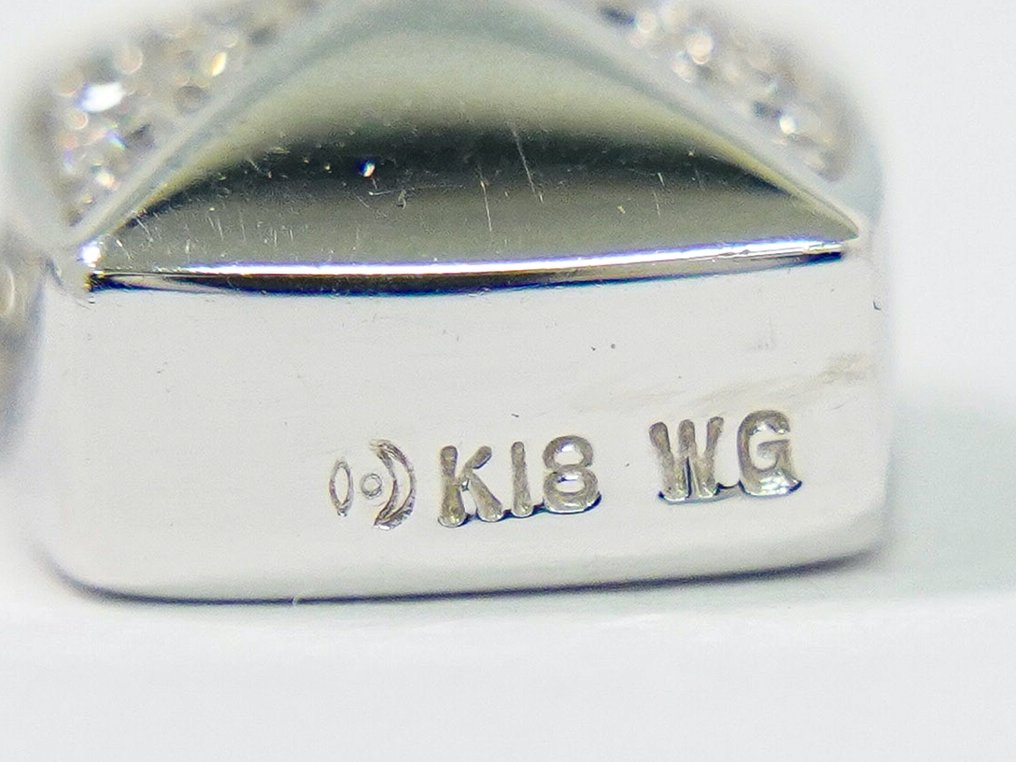 Tasaki - Κολιέ - 18 καράτια Λευκός χρυσός -  0.05ct. tw. Διαμάντι (Φυσικό)  #4.3