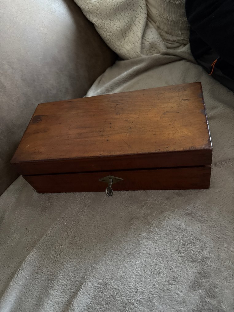 Microscope optique composé monoculaire - 1900-2000 - Europe - Onbekend #4.3