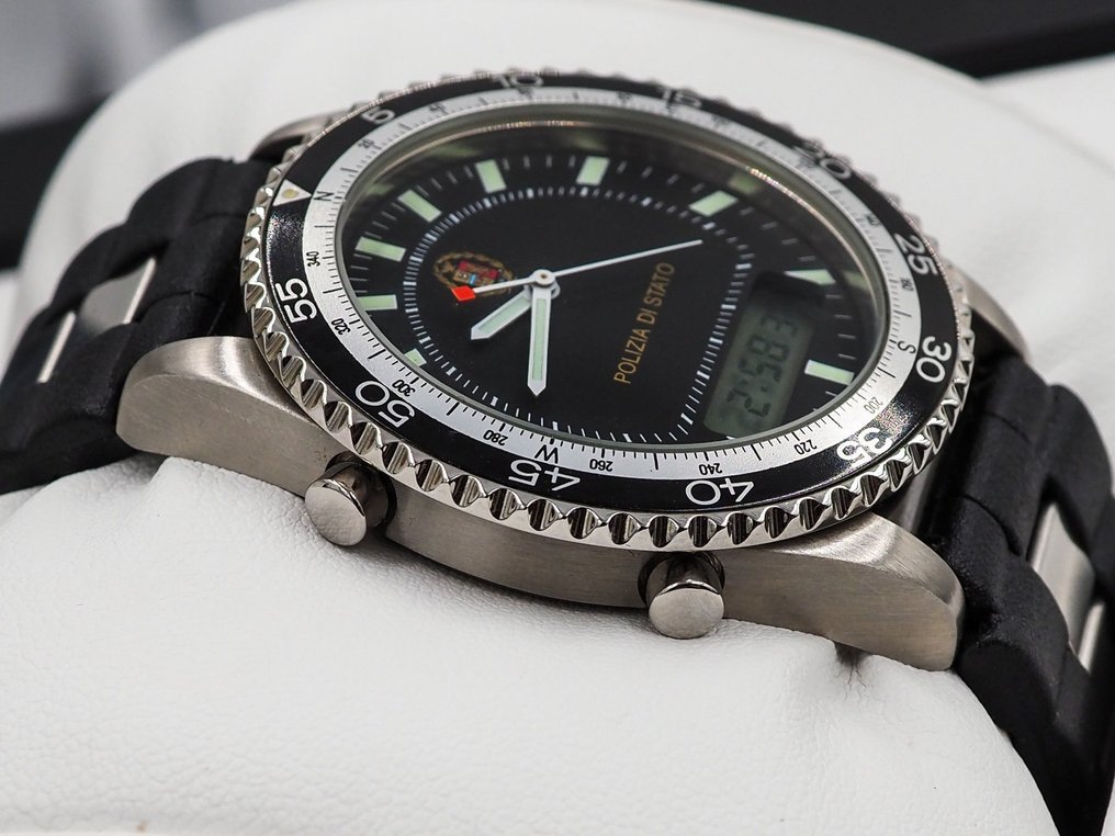 North Eagles  - No reserve price - * Designed by Breitling * N.O.S. * Collectable *  - Men - 1980-1989  #4.3