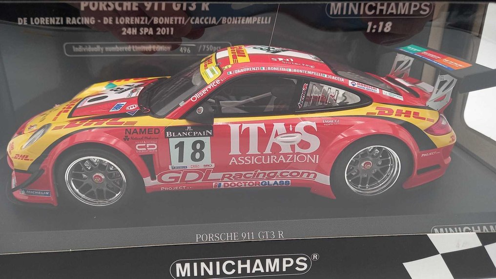 Minichamps 1:18 - Modell autó - Porsche 911 GT3 R 24h SPA 2011 - (cod.B35) #2.1