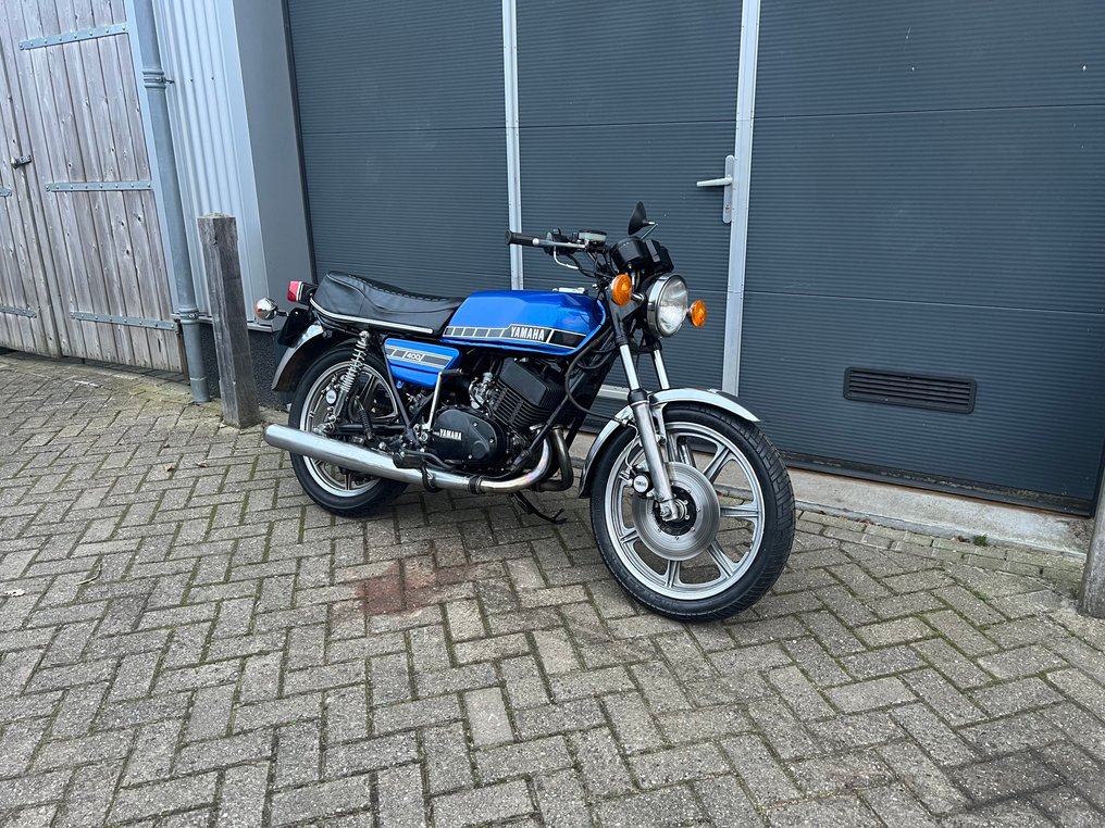 Yamaha - RD400 - 1977 #1.0
