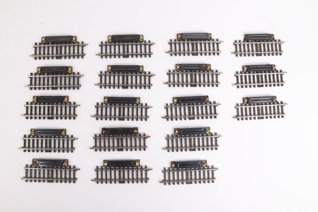 Märklin H0 - 2239, 2299 - Binari di modellini di treni (23) - Binario a cerniera a forma di K, diritto e curvato. #2.1