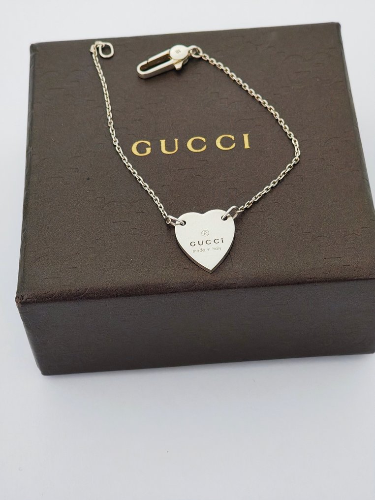 Ingen mindstepris - Gucci - Armbånd - Trademark Sølv #1.0