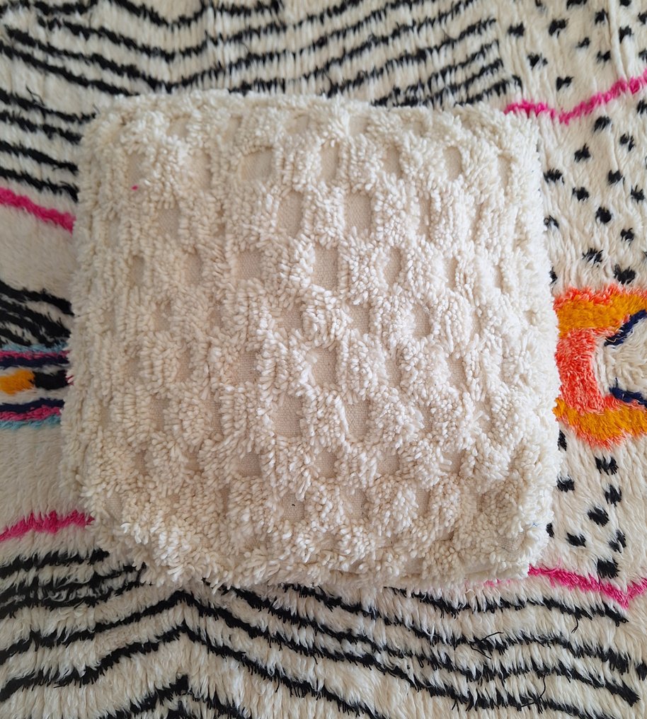 Pouffe - Wool, Cotton - Berber wool pouf #1.0
