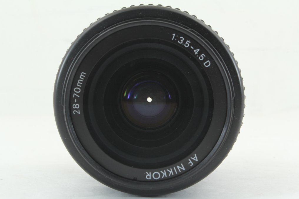 Nikon AF Nikkor 3.5-4.5/28-70mm D | Camera lens #4.3