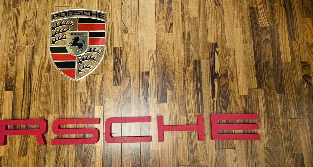 διακόσμηση τοίχου - RED 3D inscryption + Deep pressed logo 40/30cm - Porsche Fan Club - 170cm long #1.0