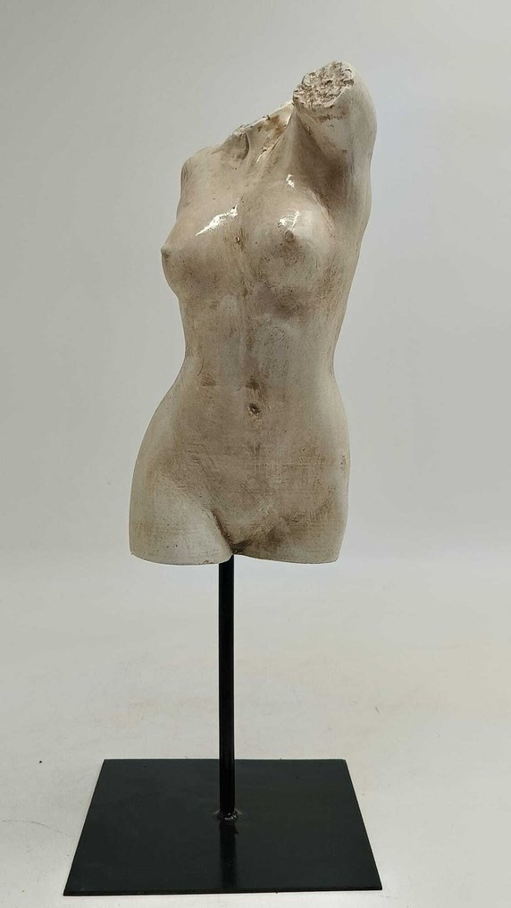 Γλυπτό, Torso femminile - 35 cm - μαρμάρινη σκόνη #1.0