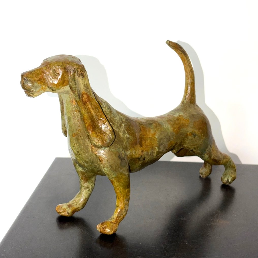 Abdoulaye Derme - Γλυπτό, Chien stylisé en bronze - 17 cm - Μπρούντζος #1.0