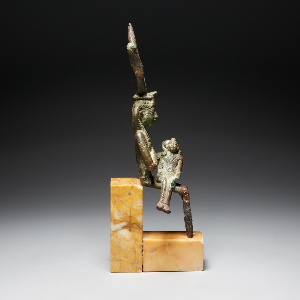 Ancient Egyptian Bronze Isis breastfeeding Harpocrates figure. Late Period, 664 - 332 B.C. 13.2 cm height. #3.2