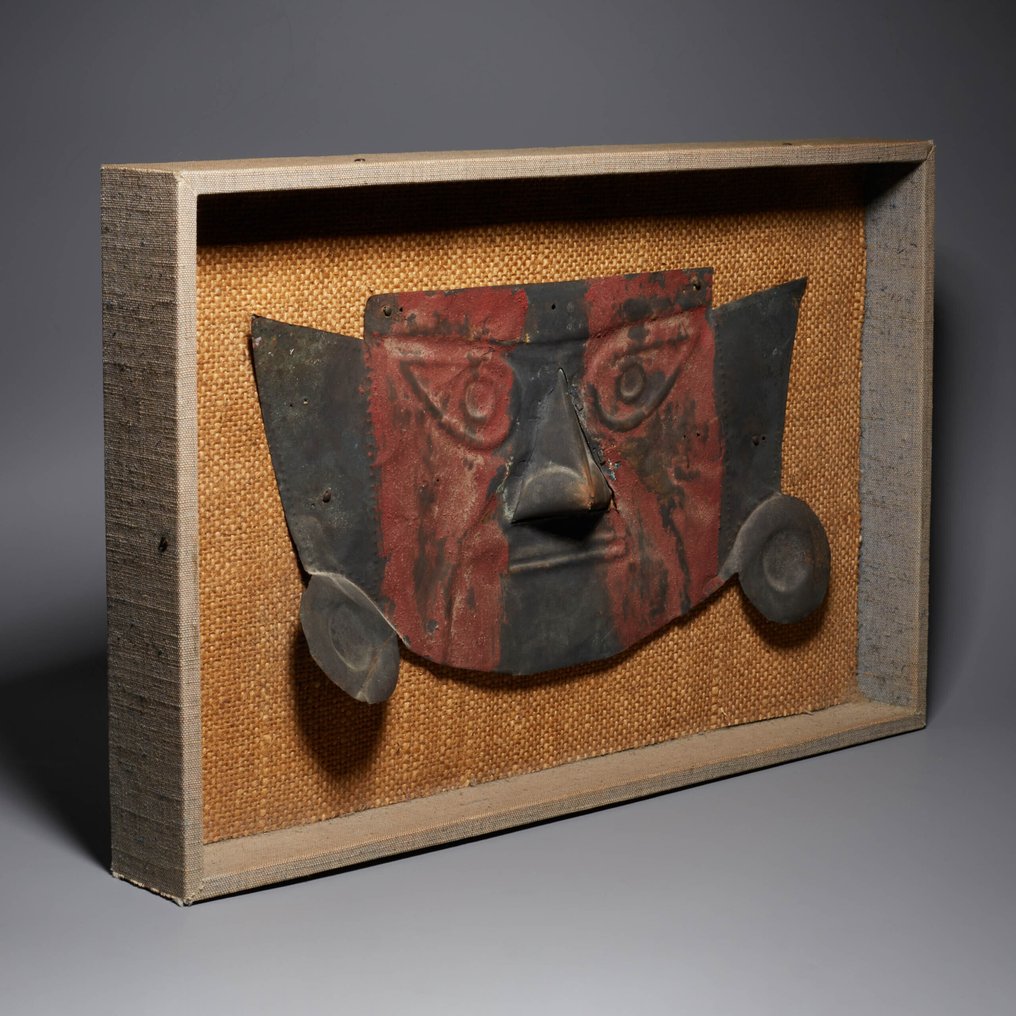 Sican, Περού Χαλκός Φορητό προσωπίδιο. 900-1100 μ.Χ. μήκος 29 εκ. Άδεια εισαγωγής Ισπανίας. #1.0