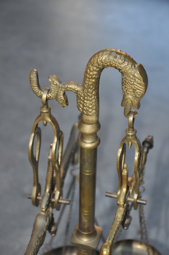 Apoteksvåg - Mässing - Zeeslangen motief #2.1