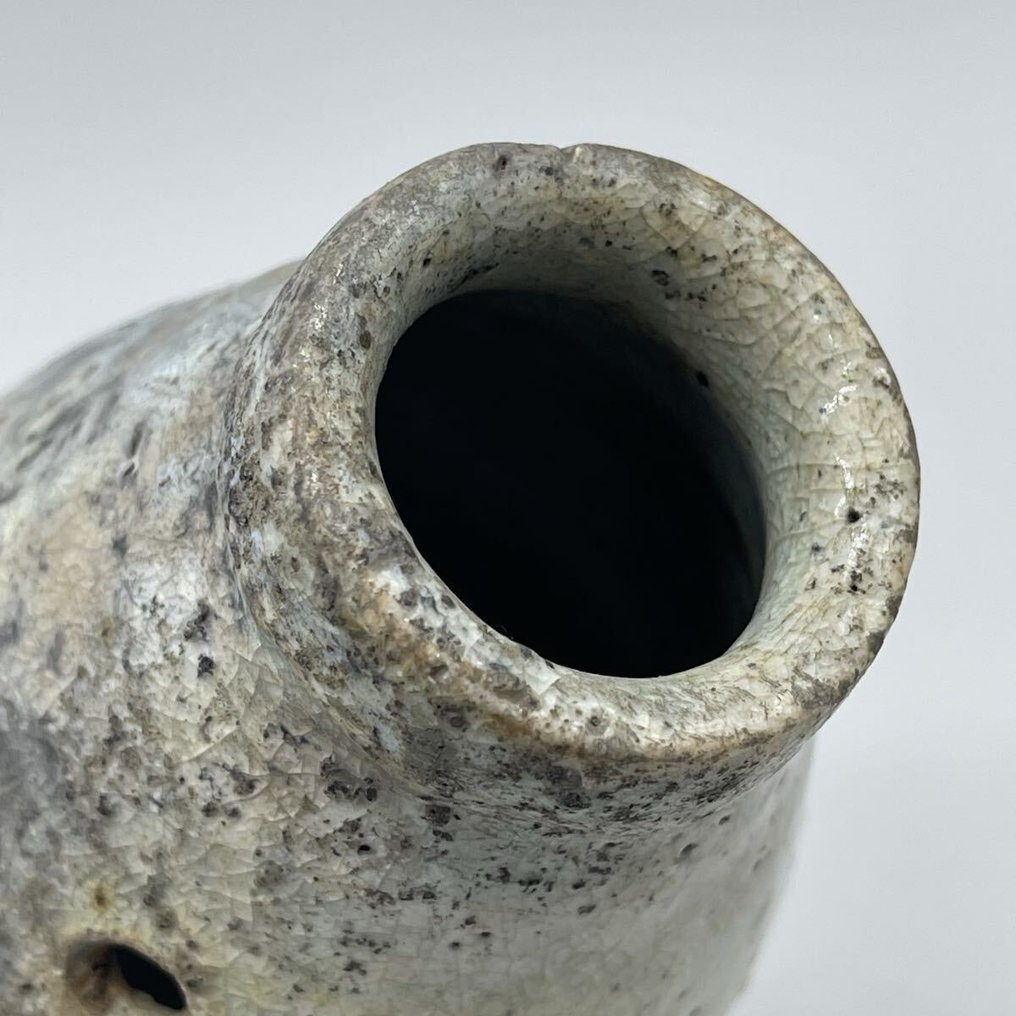 花瓶 - 萨卡塔·德伊卡十三世的萩器灰釉花瓶——茶道传承杰作,附原件 - 日本 (没有保留价) #3.2