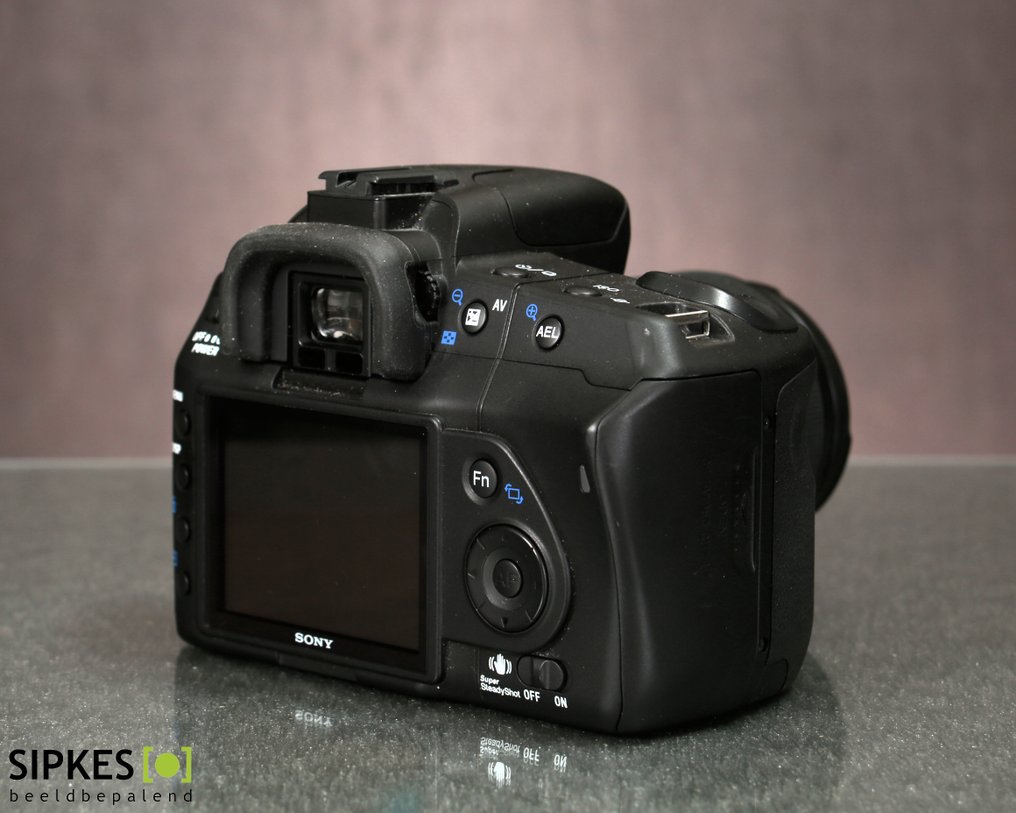 Sony DSLR-A200 + Sony DT 18-70mm 3.5-5.6 / Digital reflex camera (DSLR) #4.3