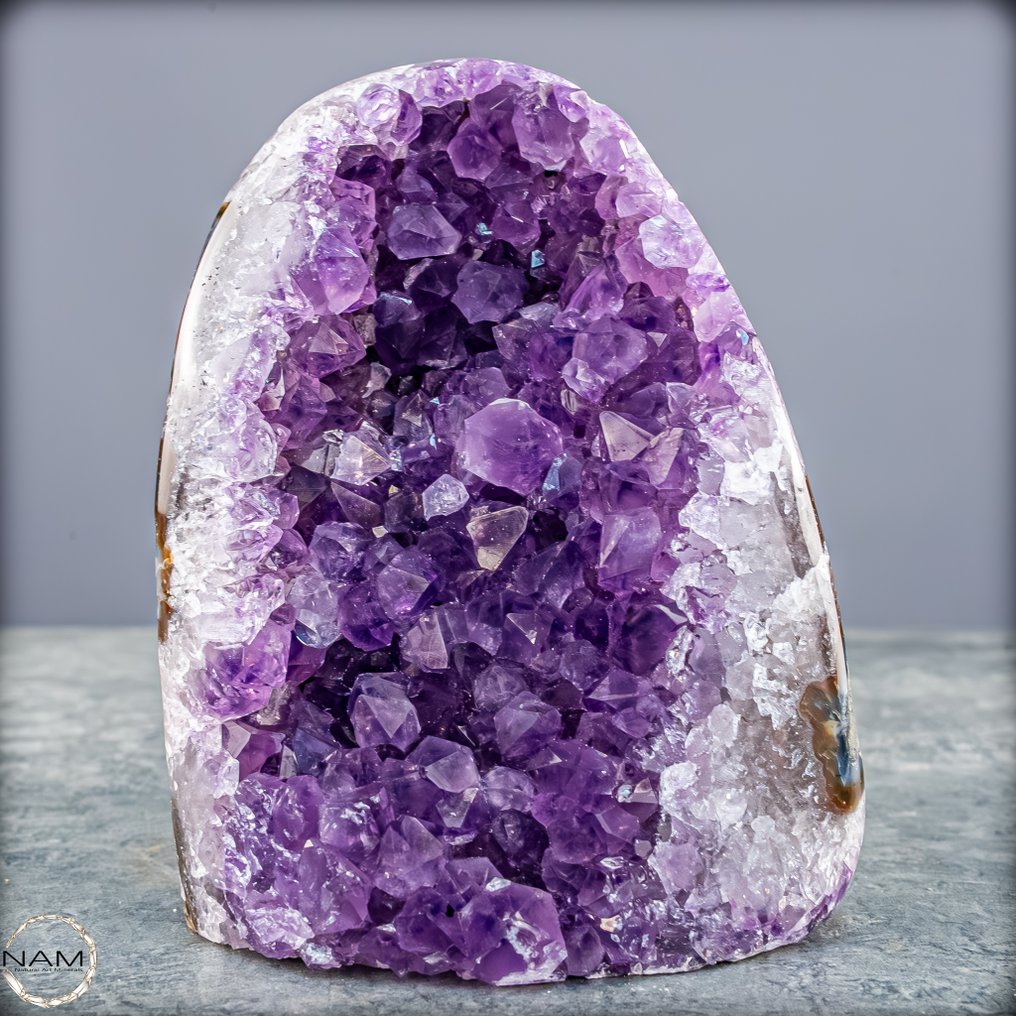 紫水晶簇——充满深度、光泽的令人惊叹的自然艺术品 紫色水晶华彩- 592.91 g #3.2