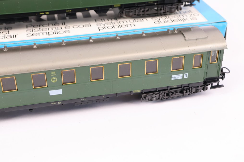 Märklin H0 - 4141/4144 - Επιβατικό τρένο μοντελισμού (3) - Τρεις επιβατηγά βαγόνια. - DRG #4.3
