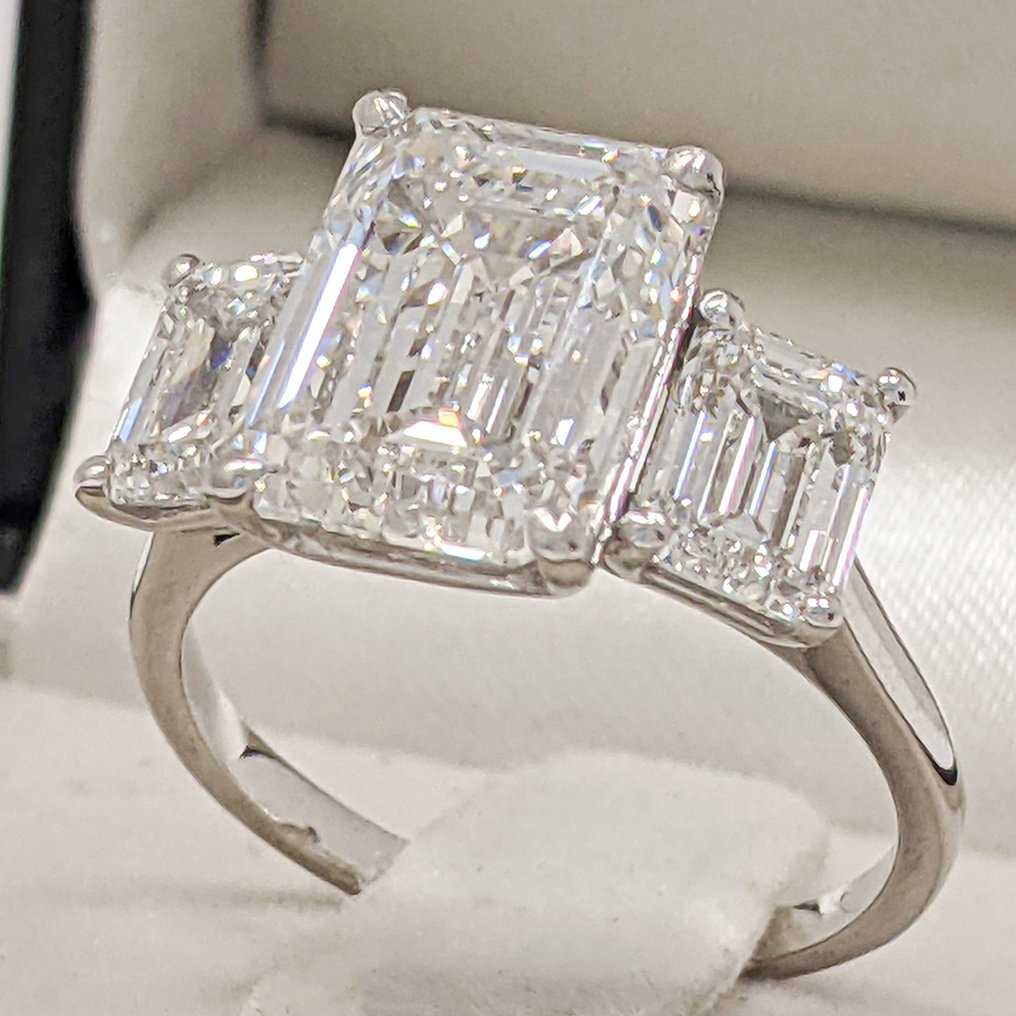 χωρίς τιμή ασφαλείας - Δαχτυλίδι - 14 καράτια Λευκός χρυσός - 7.15ct. tw. Διαμάντι (Εργαστηριακής καλλιέργειας) - Διαμάντι - E-F VVS2 IGI #1.0