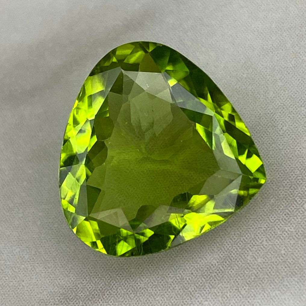 没有保留价 绿色 橄榄石  - 6.24 ct - 国际有色宝石协会（ICA GemLab） - 苹果绿 #1.0
