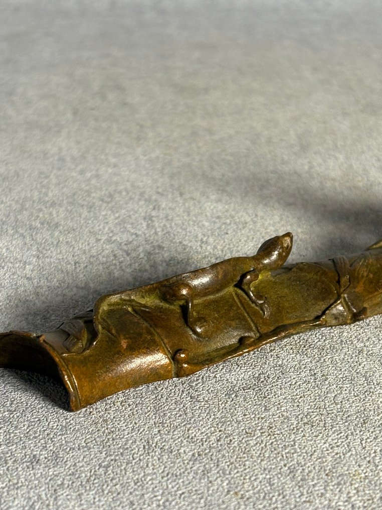 Scrolls, holder - Bronze - 20th century #2.1