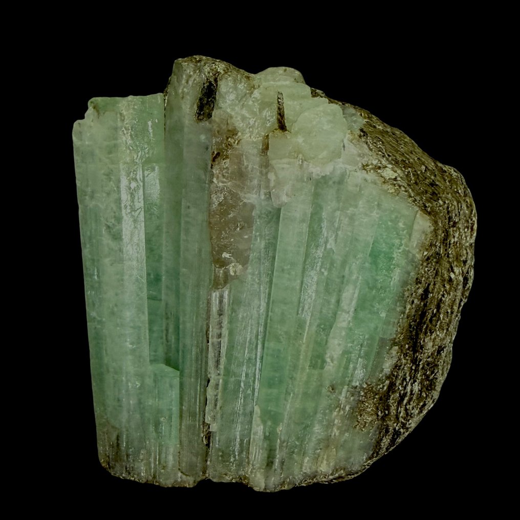 Elegant Σμαράγδι από το Ιστορικό Κοιτάσματα Malyshevo, Ρωσία - Ύψος: 4.5 cm - Πλάτος: 4 cm- 75 g #2.1